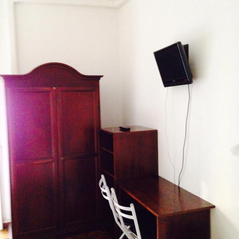 Hotel Medea Milán Habitación foto